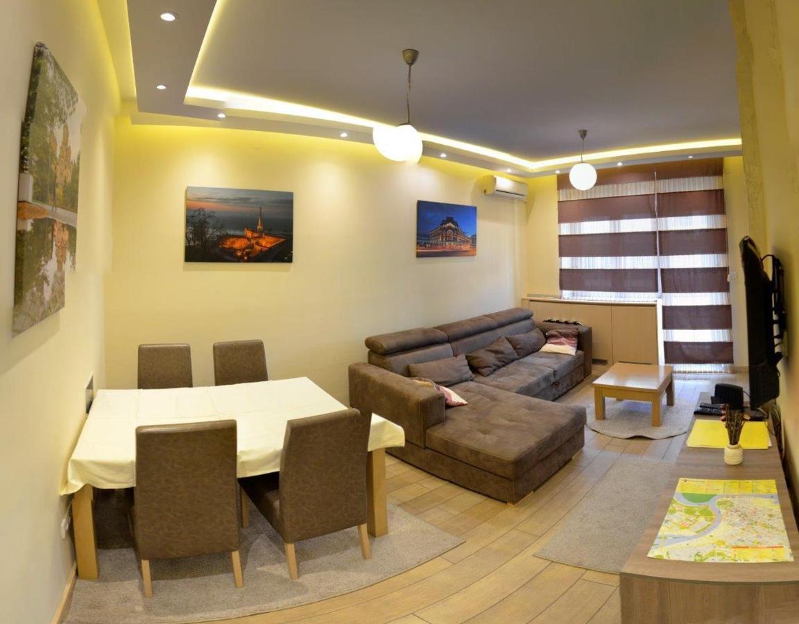 1A Moment Apartment Belgrade Luaran gambar
